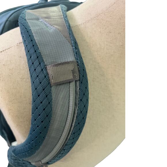 The North Face Recon Backpack Gray Blue Laptop Hiking School Bag - Picture 11 of 11